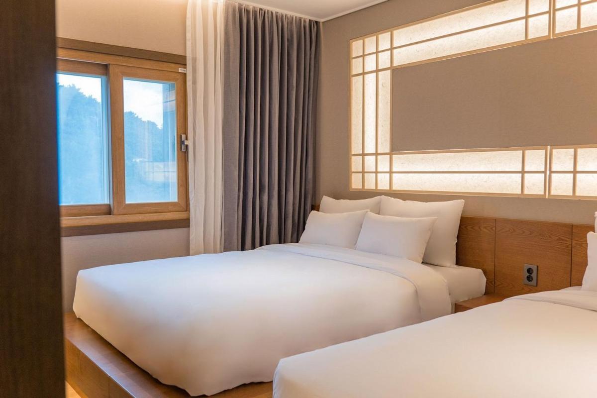 Yeonhwamun Hotel Yeongdeok Esterno foto